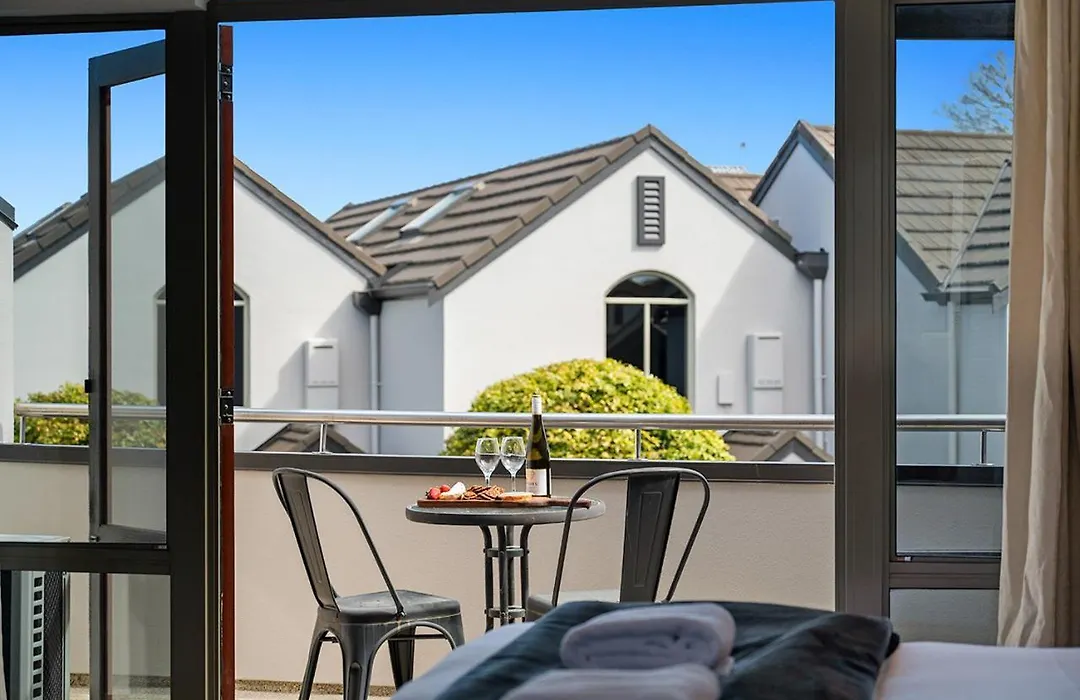 Taupo Central Apartment-1