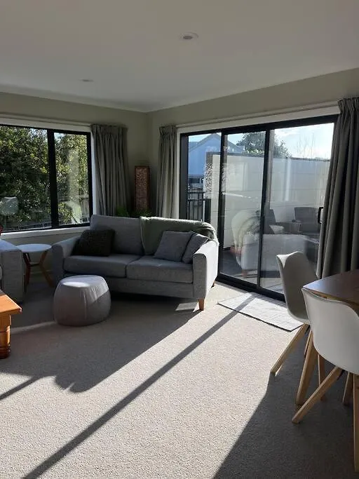 Smiths Place-1