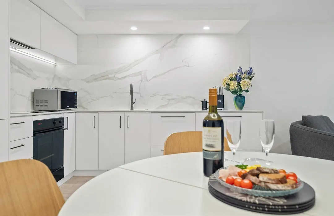 Apartment Twelve-1