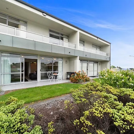 Affordable One Bedroom Apartment Lake Taupo C4-3