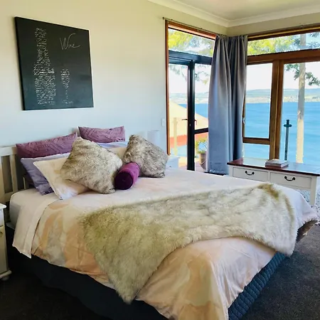 The Nest - Guest House, Acacia Bay, Panoramic Lake Views-2