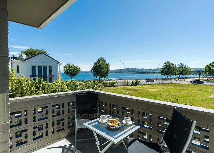Stay In Town Taupo