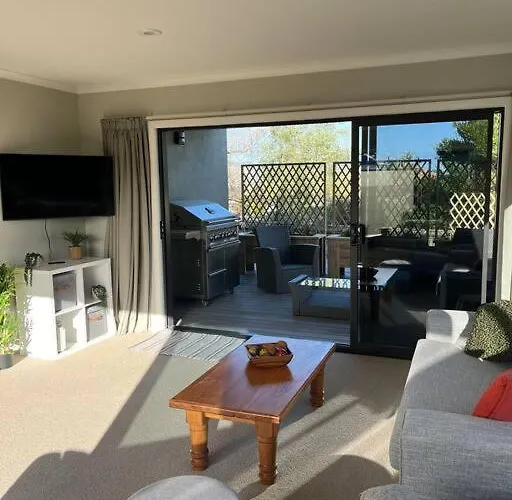 Smiths Place Taupo