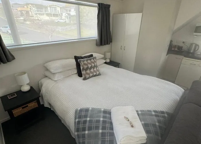 Loft On Golders Apartment Taupo