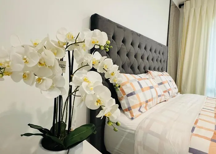 Separate Entry Room With Share Bathroom Taupo