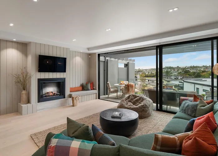 The Moorings Apartment 6 - Close To The Lake! Taupo