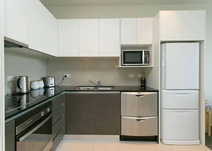 Riverside Apartment With Pool And Lake Access Taupo