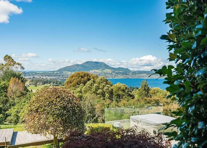 Breath Taking Views Of Lake Taupo