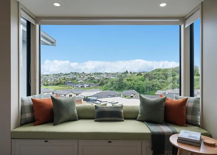 The Moorings Apartment 6 - Close To The Lake! Taupo